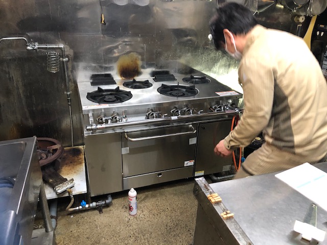 ５人がかりで無事搬入できました！