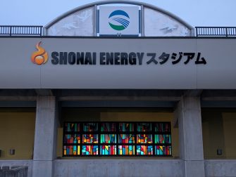 ⭐スタジアム正面　メイン看板⭐